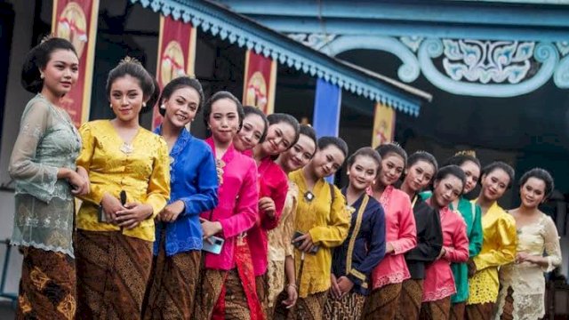 Malaysia dan 3 Negara Akan Daftarkan Kebaya Sebagai Warisan Budaya ke UNESCO