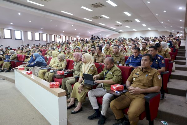 Walikota Danny Pimpin Rakor Persiapan HUT Makassar dan Program Longwis