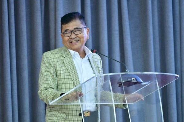 Hadiri Milad UNANDA, Walikota Judas: Kampus Ini Terlahir dari Perjuangan Wija To Luwu