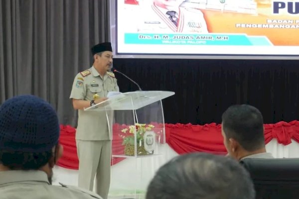 Sekda Firmanza Hadiri Seminar Survei Kebijakan Publik