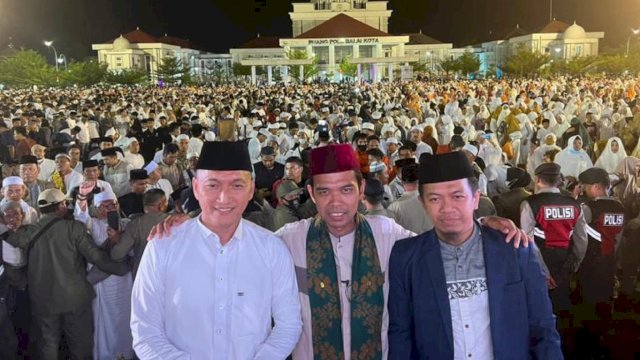 MasyaAllah! Bak Lautan Manusia di Tabligh Akbar yang Digelar Farid Kasim Judas Bareng Ustadz Abdul Somad di Palopo