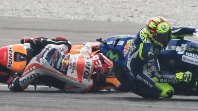 Pecco Juara Dunia 2022, Rossi Balas Tudingan Marquez Soal Kasus Sepang Clash