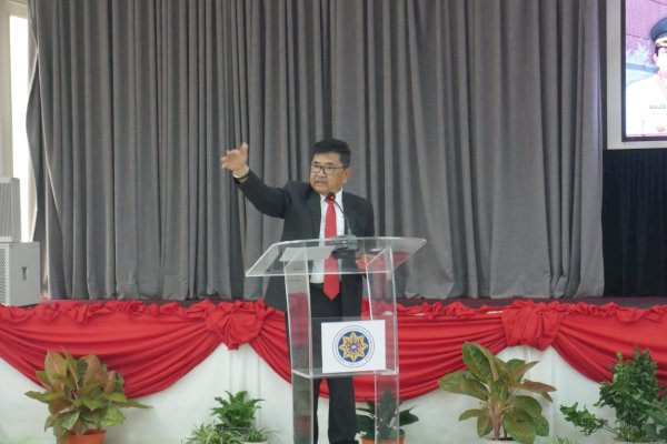 Walikota Judas Hadiri Pengukuhan IKAPTK