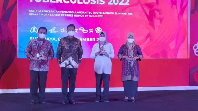 Makassar Raih Penghargaan TOSS TBC Kemenkes RI