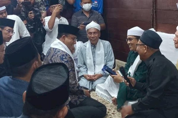 Temui Tuan Guru Besilam di Langkat, Anies Baswedan Nyatakan Siap Jalankan Amanah Baru