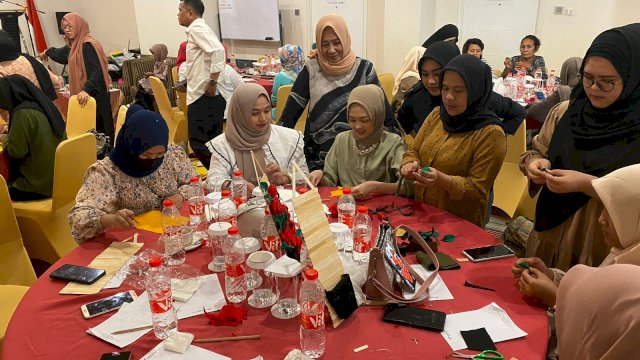 Dispar Makassar Beri Pelatihan Handycraft 50 Dewan Longwis