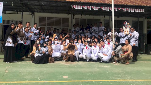 Keren! Paskibra SMAN 19 Makassar Ikut Meriahkan Peringatan Hari Guru ke-77