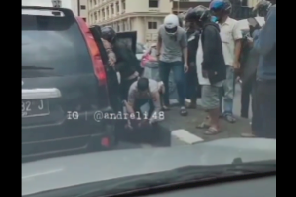 Pemobil di Pontianak Tewas Kena Peluru Nyasar dari Pistol Polisi