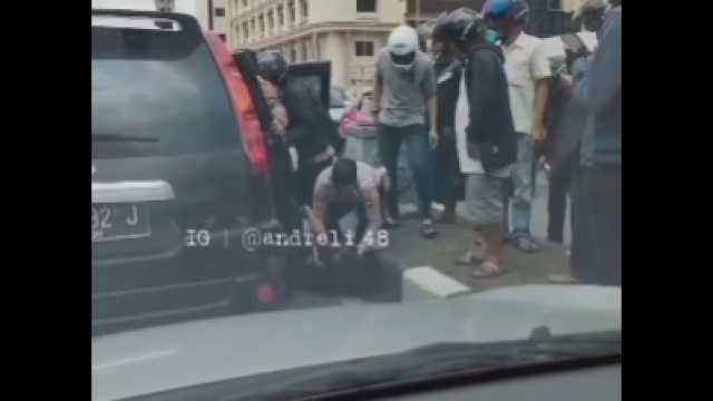 Pemobil di Pontianak Tewas Kena Peluru Nyasar dari Pistol Polisi.(F-INT)