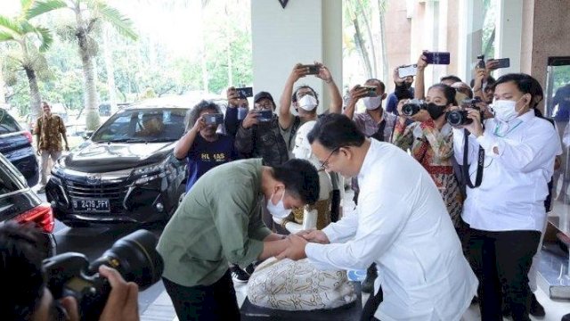 Anies Baswedan Sarapan bersama Gibran di Solo, Ternyata Bahas Ini