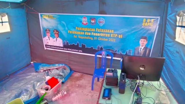 Respon Cepat, Disdukcapil Makassar Buka Pelayanan di Posko Kebakaran Rappokalling
