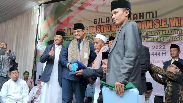 Anies Terharu Dapat Sambutan Luar Biasa Warga Tasikmalaya