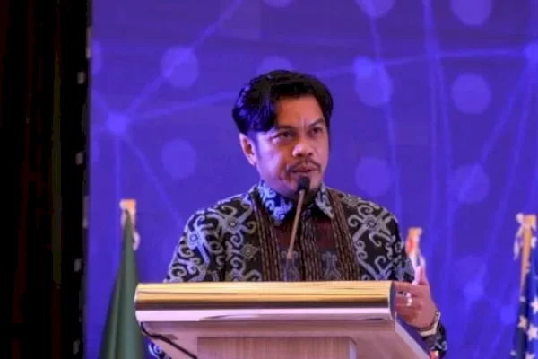 Hadiri Rapat Pencegahan Korupsi 2022, Kepala Bapenda Firman Pagarra: Untuk Optimalkan PAD