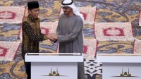 Jokowi dan Presiden UEA Resmikan Masjid Sheikh Zayed Solo