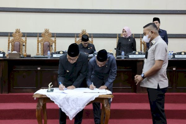 Pemkot dan DPRD Makassar Sepakati RKUA-PPAS APBD 2023