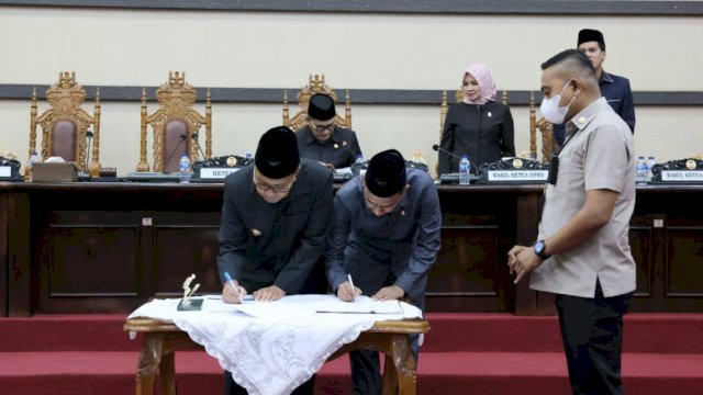 Pemkot dan DPRD Makassar Sepakati RKUA-PPAS APBD 2023