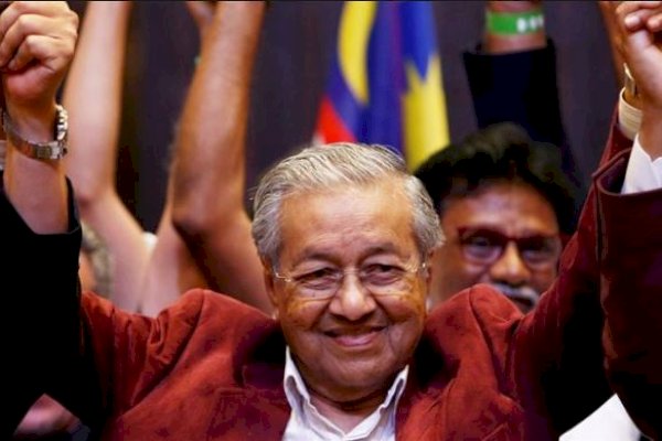 Di Usia Senja, Mahathir Mohamad Masih Bertekad Kembali Maju di Pemilu Malaysia