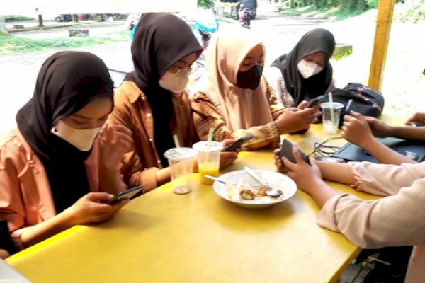 Ratusan Mahasiswa IPB Terjerat Pinjol