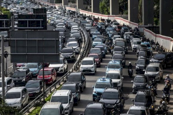 Catat! Pemerintah Tak Terapkan Pembatasan Mobilitas saat Natal dan Tahun Baru 2023