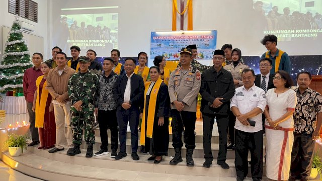 Ilham Azikin Pastikan Umat Kristen Beribadah dengan Tenang