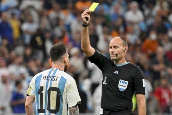 Messi Minta FIFA Usut Wasit Belanda Vs Argentina: Saya Malas Membicarakannya