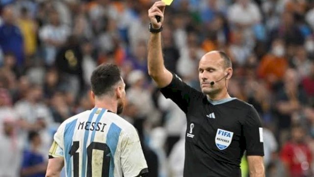 Messi Minta FIFA Usut Wasit Belanda Vs Argentina: Saya Malas Membicarakannya