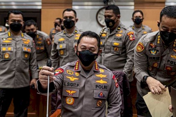 Kapolri Janji Tuntaskan Sidang Etik Teddy Minahasa hingga Napoleon Bonaparte