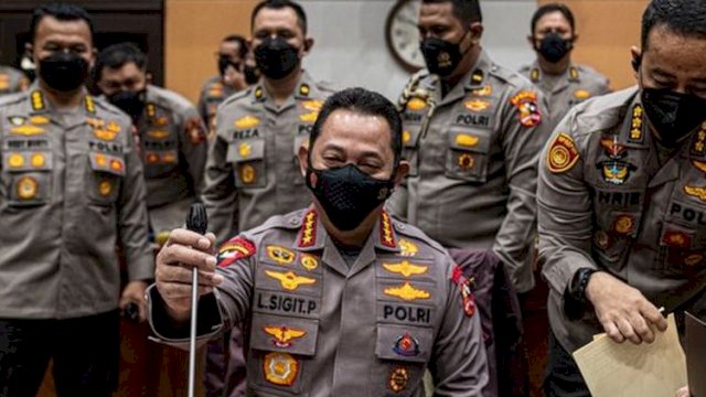 Kapolri Janji Tuntaskan Sidang Etik Teddy Minahasa hingga Napoleon Bonaparte