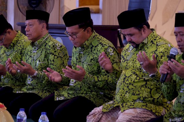 Danny Pomanto Doa Bersama Seribu Pengurus Masjid Se – Kota Makassar