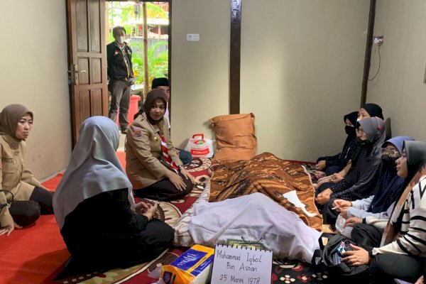 Wawali Fatmawati Rusdi Melayat ke Rumah Duka Eks Kasatpol PP Makassar