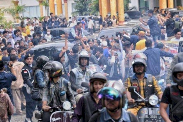 Masih Pikir-pikir Polisikan Pelempar Telur Busuk di Kantor DPW Aceh, NasDem: Kita Bangun Politik Sehat