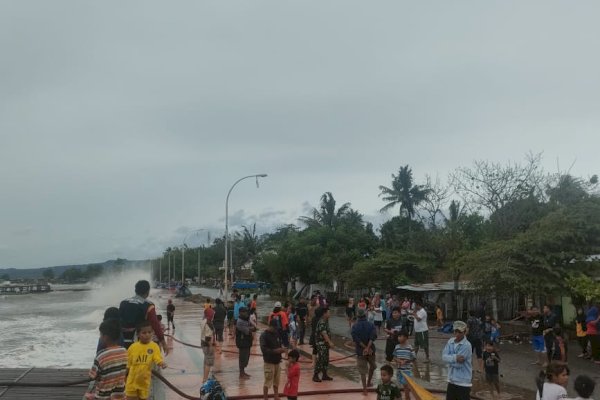 Cuaca Ekstrem, Warga Diminta Tetap Waspada dan Jaga Keselamatan