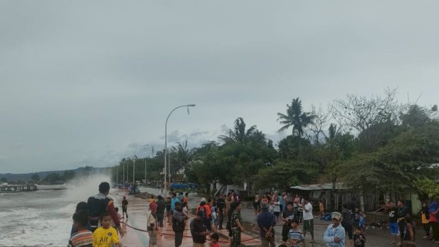 Cuaca Ekstrem, Warga Diminta Tetap Waspada dan Jaga Keselamatan