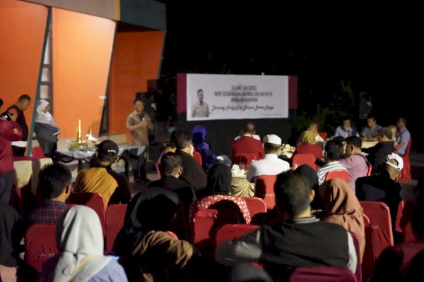 Hadir di Raker Fisip Unhas, Ilham Azikin Tantang Lakukan Penelitian Sosial dan Politik