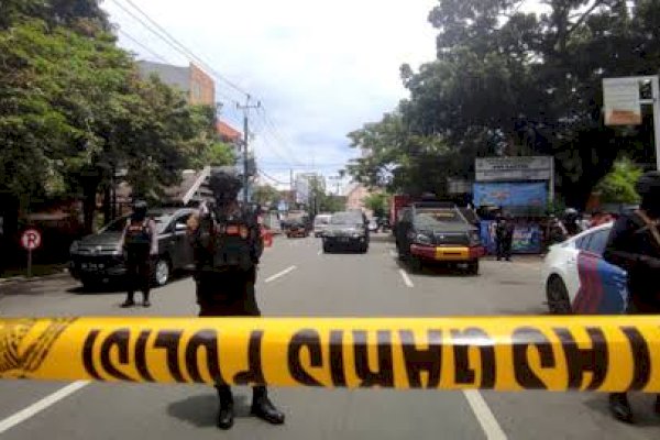 Satu Polisi Tewas dalam Bom Bunuh Diri di Polsek Astanaanyar Bandung