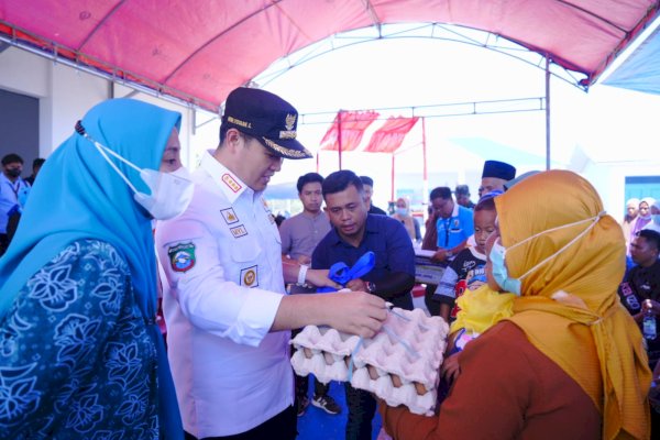 Bupati Yusran Luncurkan DASHAT di Pulau Sabutung Pangkep, Upaya Penaganan Stunting