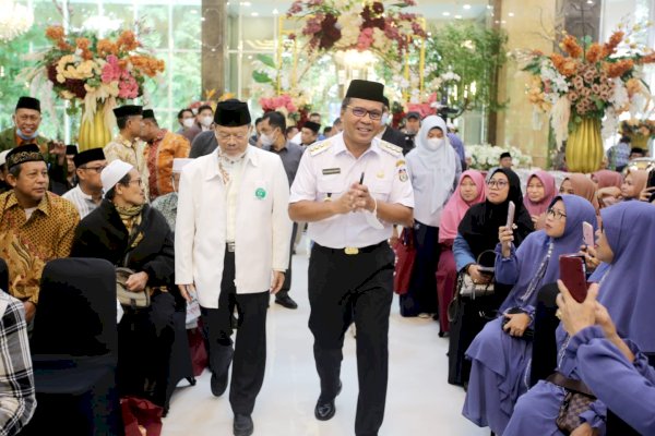 Perkuat Keimanan Umat, Danny Pomanto Sebut Makassar Butuh Peran Alim Ulama dan Tokoh Agama