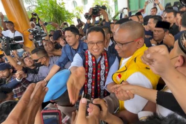 Lautan Massa Antusias Kerubungi Anies di Aceh, Selawat Badar dan Teriakan ‘Anies for Presiden RI’ Menggema