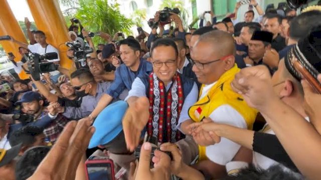 Lautan Massa Antusias Kerubungi Anies di Aceh, Selawat Badar dan Teriakan &#8216;Anies for Presiden RI&#8217; Menggema