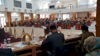 Rapat Paripurna DPRD, Bupati Yusran Tekankan Pembangunan Berkelanjutan