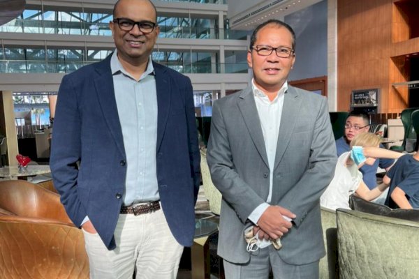 Bertemu Sahabat Lama, Danny Berbagi Cerita Dengan Dua Menteri Singapura Dalam Satu Hari