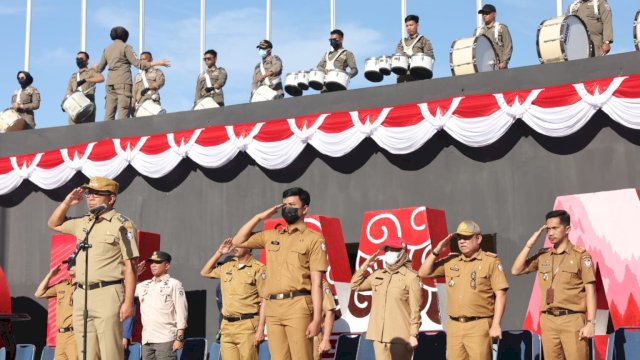 Pemkot Makassar Siapkan 65 Meter Dan 77 Lembar Bendera Merah Putih Sambut Kemerdekaan RI