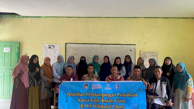 Guru MA Wihdatul Ulum Gowa Antusias Ikuti PKM Lektor UMI Makassar