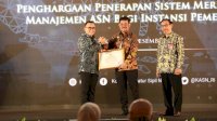 Menteri Pertanian Menerima Penghargaan dalam Anugerah Meritrokrasi Tahun 2022  