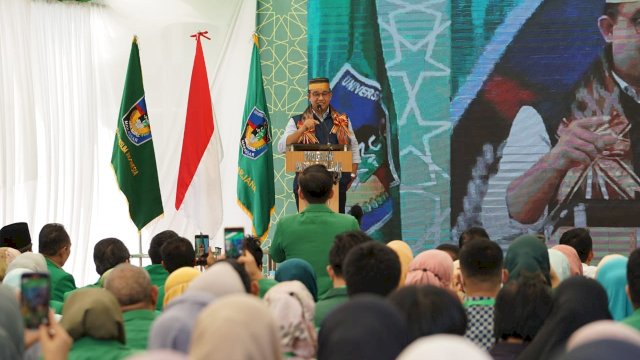 Doa Rektor UMI Saat Kuliah Pakar: Pak Anies Sehat, Indonesia Sehat