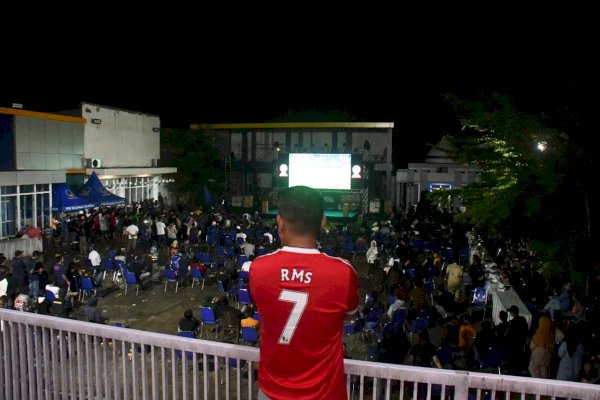 Intip Kemeriahan Nobar Final Piala Dunia 2022 bersama Partai NasDem, Ribuan Masyarakat Tumpah Ruah di Rumah Aspirasi RMS Pinrang