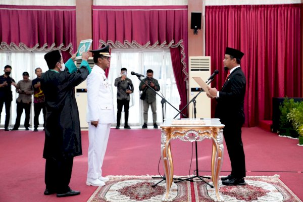 Gubernur Andi Sudirman Lantik Setiawan Aswad Jadi Pj Bupati Takalar