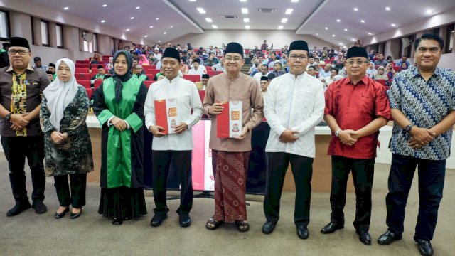 Kado Akhir Tahun 2022, Danny Pomanto Launching 10 Ribu Al Qur’an Digital Medina