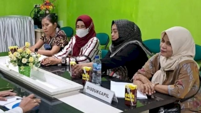 Dukcapil Donggala Konsultasi ke Disdukcapil Makassar Soal Pengelolaan Informasi Administrasi Kependudukan