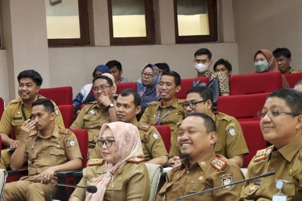 Bappeda Makassar Terima Kunjungan Wakil Bupati Jombang Sumrambah di Balaikota